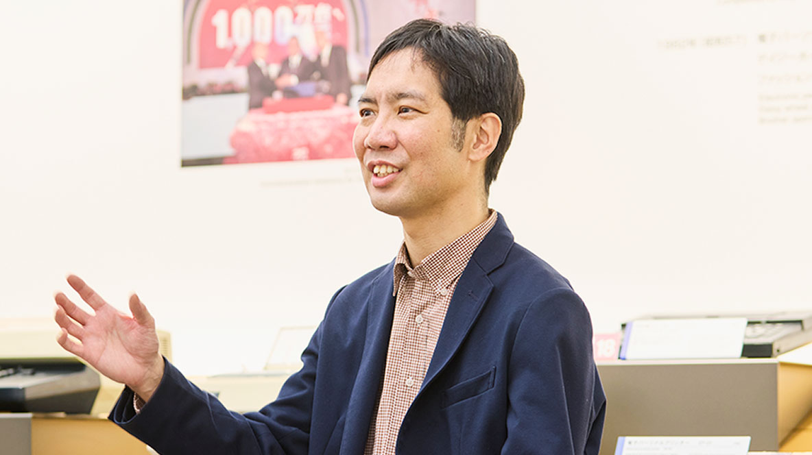 山岡さんのインタビュー写真