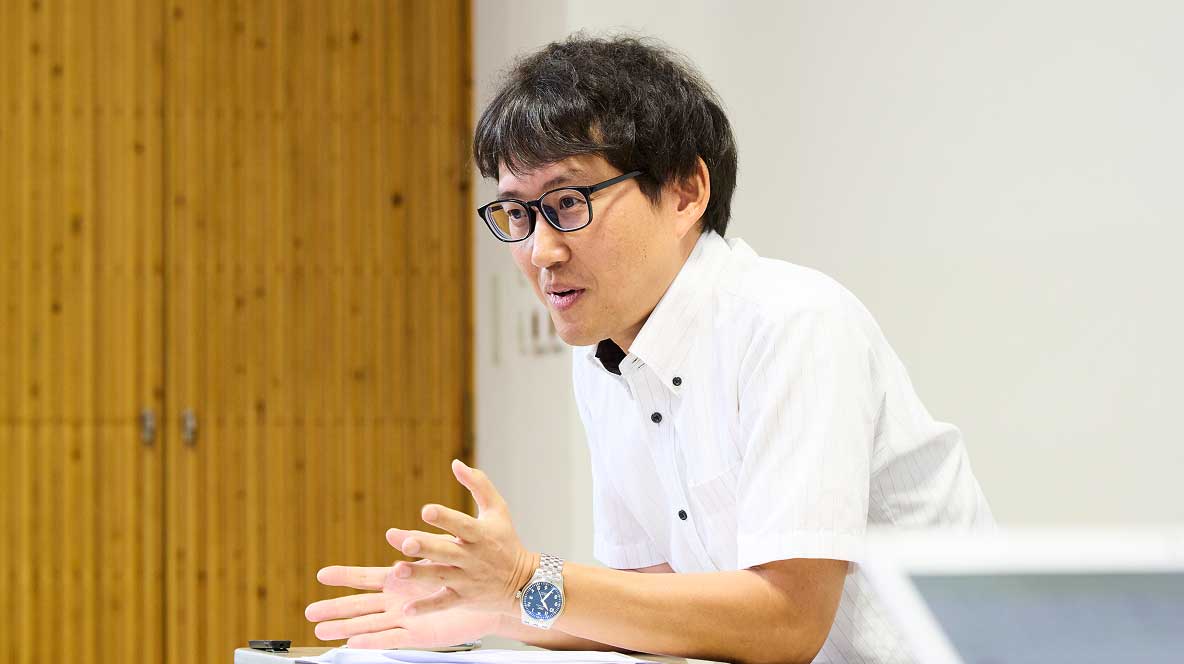 春日さんのインタビュー写真