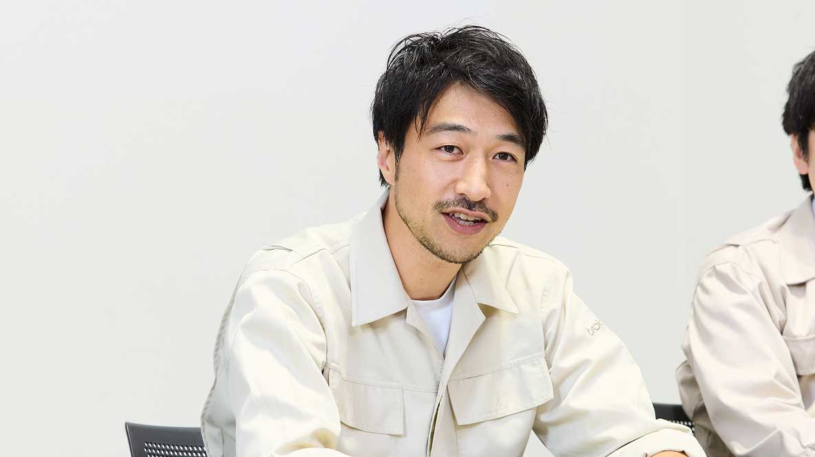 尾出さんのインタビュー写真