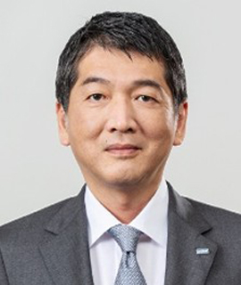 Directors / Audit & Supervisory Committee Members (Full-time) Tadashi Kato