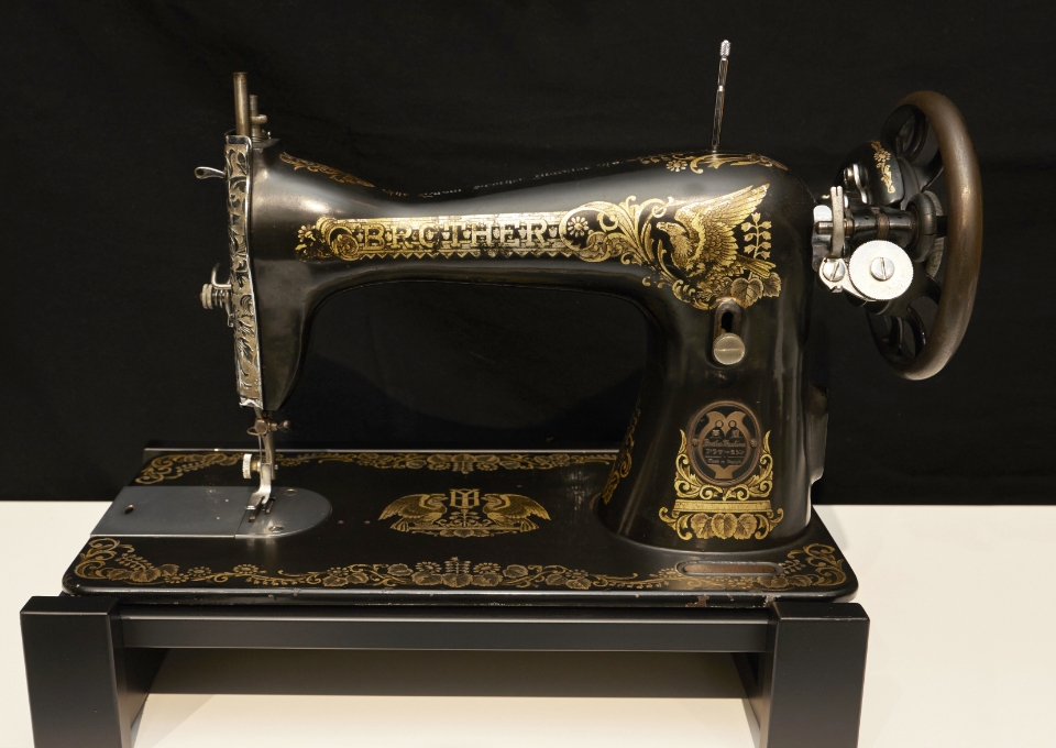 Admire Brother's first home lockstitch sewing machine adorned with eye-catching, luxurious decorations