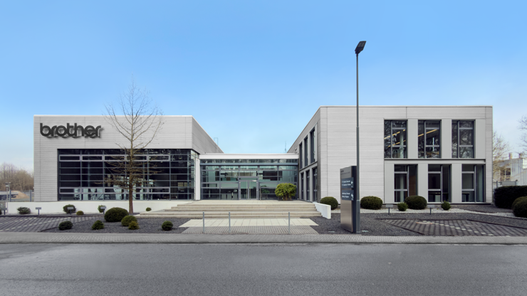 ブラザーテクノロジーセンターフランクフルトの外観